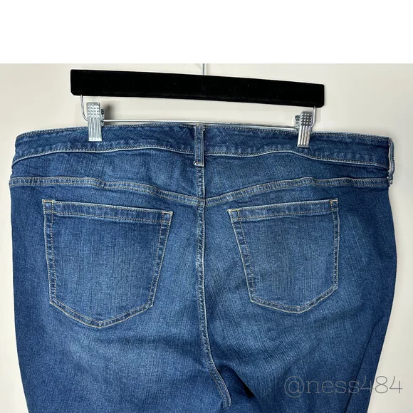 Torrid Mid Rise Slim Boot Jeans Dark Wash Stretch Distressed Hem Women 22R - Picture 5 of 7